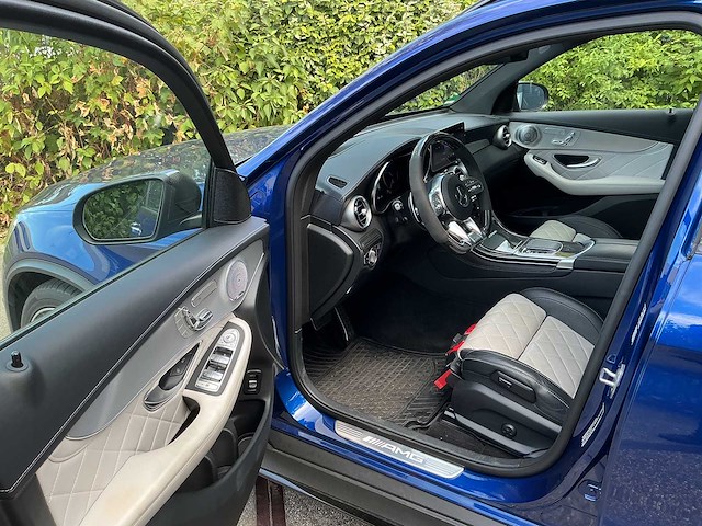 2019 - mercedes-benz - amg glc 63s - 4matic+ off-roader - car - afbeelding 2 van  41