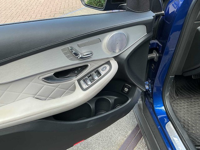 2019 - mercedes-benz - amg glc 63s - 4matic+ off-roader - car - afbeelding 5 van  41