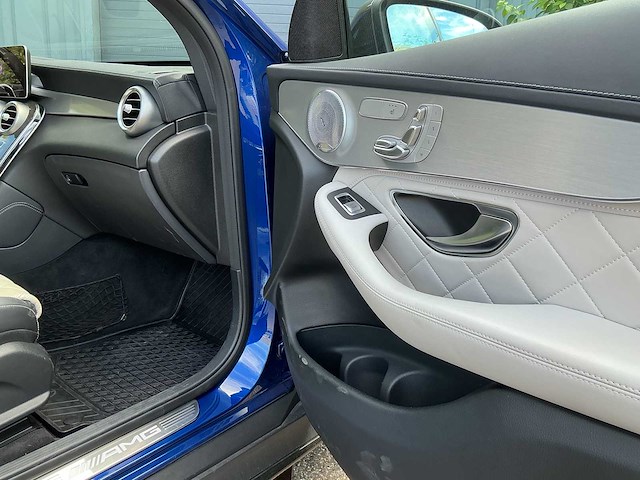 2019 - mercedes-benz - amg glc 63s - 4matic+ off-roader - car - afbeelding 15 van  41