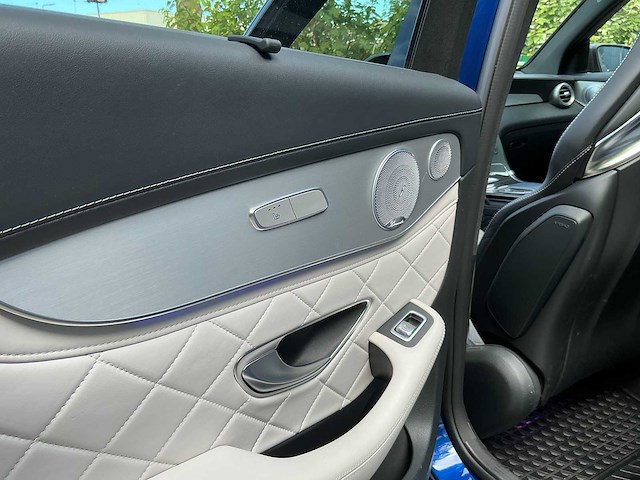 2019 - mercedes-benz - amg glc 63s - 4matic+ off-roader - car - afbeelding 20 van  41