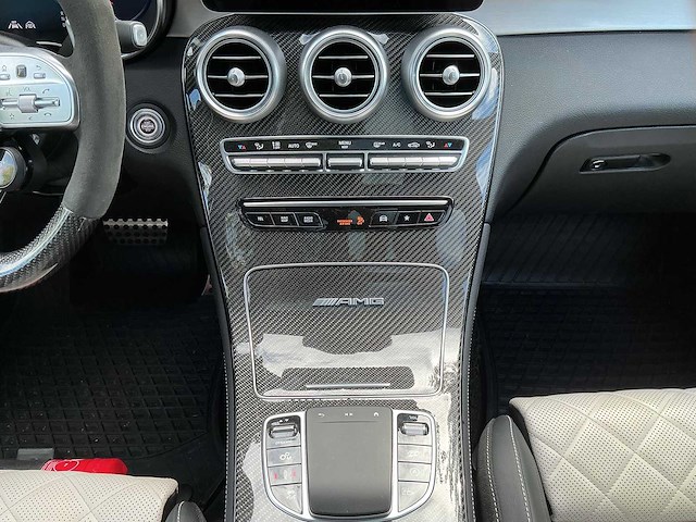 2019 - mercedes-benz - amg glc 63s - 4matic+ off-roader - car - afbeelding 36 van  41