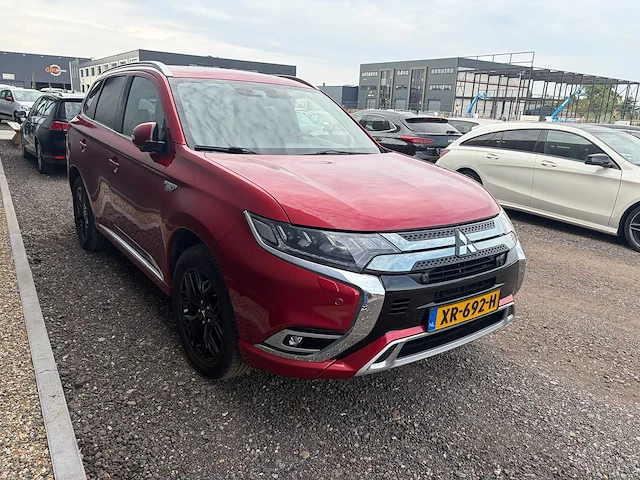 2019 - mitsubishi - outlander - 2.4 phev instyle xr-692-h iaw - afbeelding 6 van  9