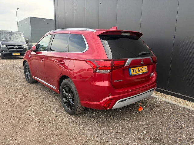 2019 - mitsubishi - outlander - 2.4 phev instyle xr-692-h iaw - afbeelding 7 van  9