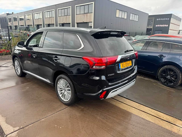 2019 - mitsubishi - outlander - 2.4 phev intense xl-316-f iaw - afbeelding 8 van  10