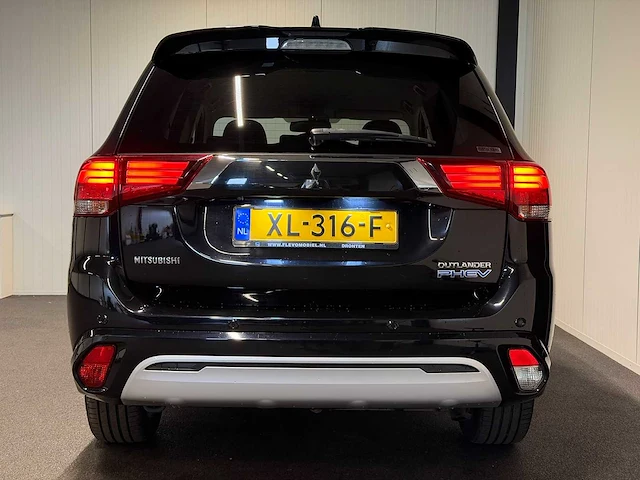 2019 - mitsubishi - outlander - 2.4 phev intense - afbeelding 17 van  23