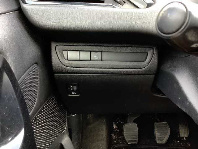 2019 - peugeot - 208 1.2 puretech - personenauto - afbeelding 18 van  21