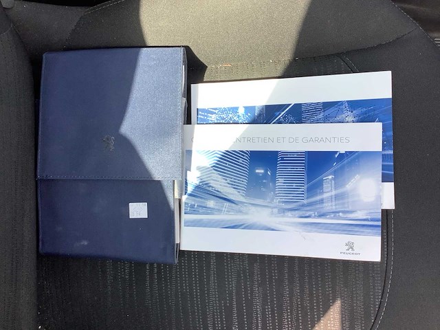 2019 - peugeot - 208 1.2 puretech - personenauto - afbeelding 21 van  21