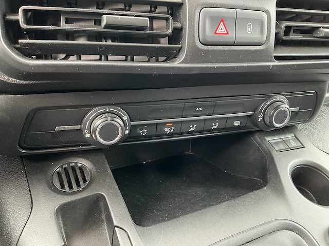 2019 - peugeot - partner - 1.5 bluehdi premium - bedrijfswagen - afbeelding 8 van  17