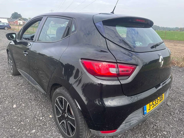 2019 - renault - clio - 0.9 tce life - j-533-xb - afbeelding 10 van  17