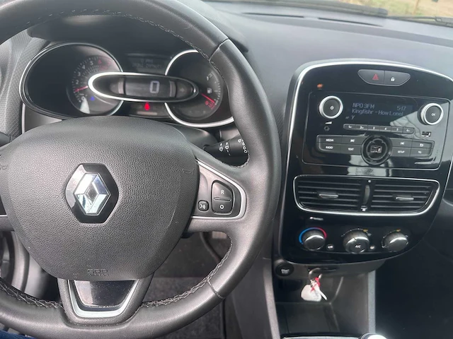 2019 - renault - clio - 0.9 tce life - j-533-xb - afbeelding 16 van  17