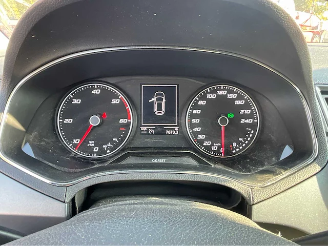 2019 - seat - arona style 1.6 - car - afbeelding 6 van  31