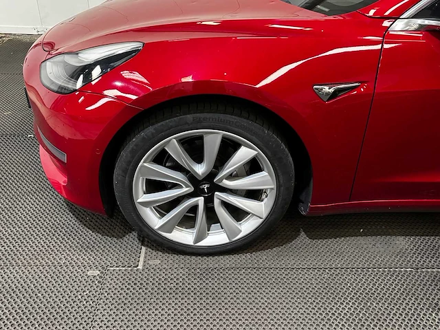 2019 - tesla - model 3 - long range awd 75kwh - car - afbeelding 17 van  31