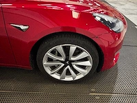 2019 - tesla - model 3 - long range awd 75kwh - car - afbeelding 19 van  31