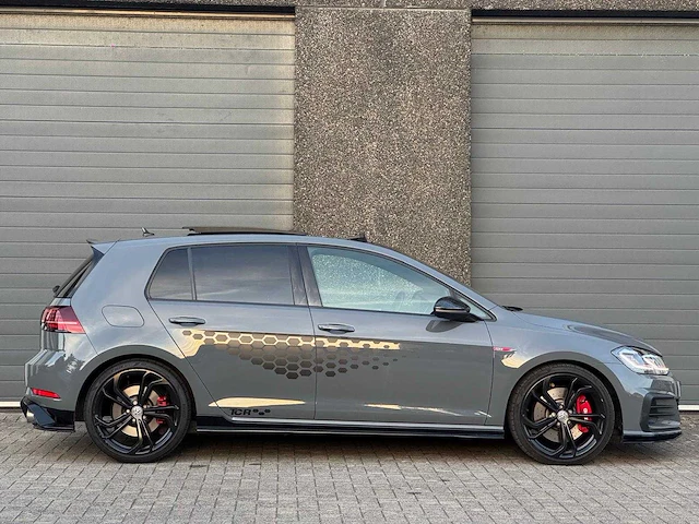 2019 - volkswagen - golf - 2.0 tsi gti tcr - car - afbeelding 10 van  28