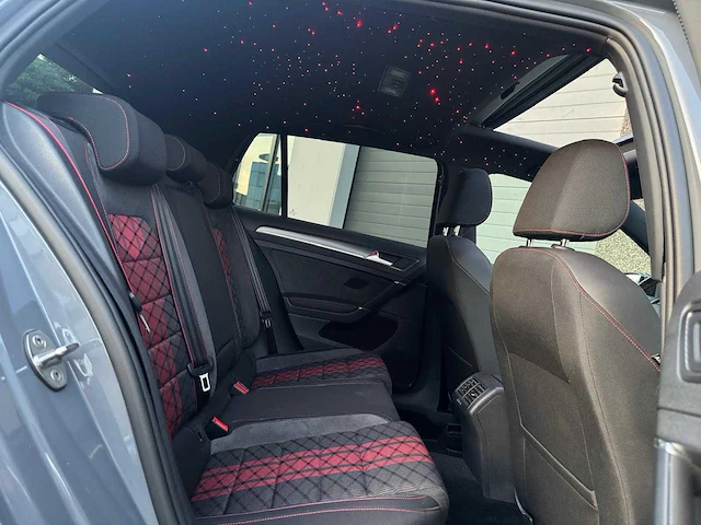 2019 - volkswagen - golf - 2.0 tsi gti tcr - car - afbeelding 16 van  28