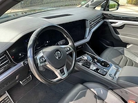 2019 - volkswagen - touareg - 4.0 tdi r-line - car - afbeelding 26 van  28
