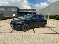 2019 - volkswagen - touareg - 4.0 tdi r-line - car