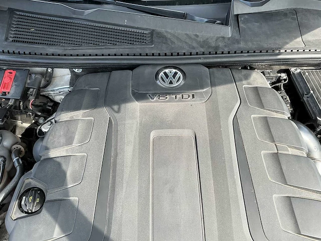 2019 - volkswagen - touareg - 4.0 tdi r-line - car - afbeelding 11 van  28
