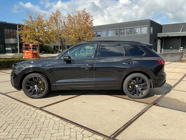 2019 - volkswagen - touareg - 4.0 tdi r-line - car - afbeelding 15 van  28