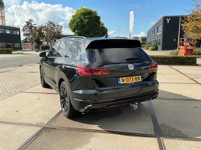 2019 - volkswagen - touareg - 4.0 tdi r-line - car - afbeelding 17 van  28