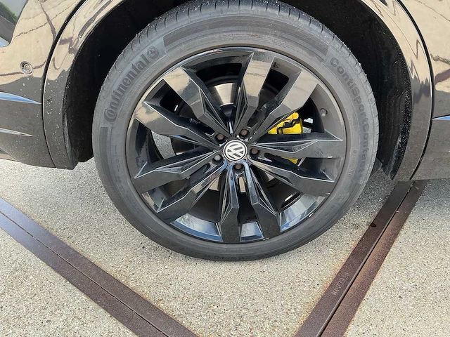 2019 - volkswagen - touareg - 4.0 tdi r-line - car - afbeelding 20 van  28