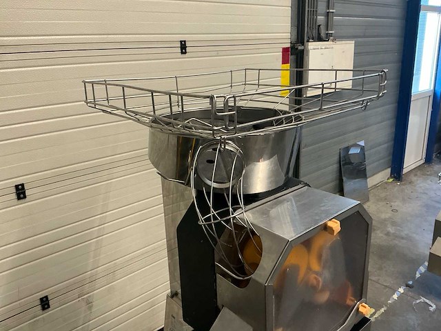 2019 - zumex speed s+plus 08824 sinaasappel pers - afbeelding 3 van  8