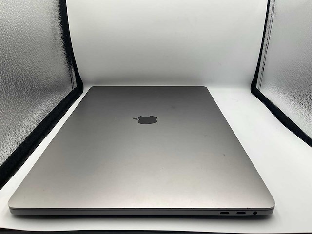 2019 apple macbook pro a2141 16 inch laptop - afbeelding 6 van  9