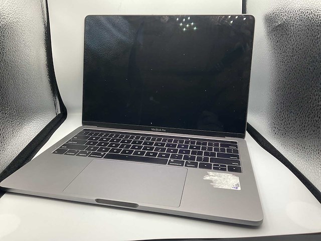 2019 apple macbook pro a2159 13 inch laptop - afbeelding 1 van  10