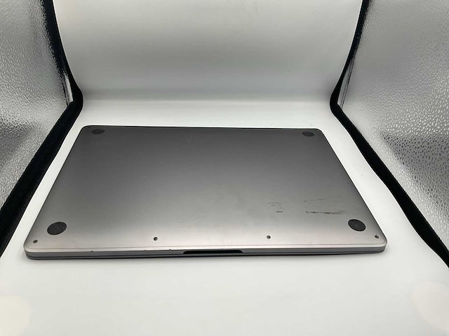 2019 apple macbook pro a2159 13 inch laptop - afbeelding 10 van  10