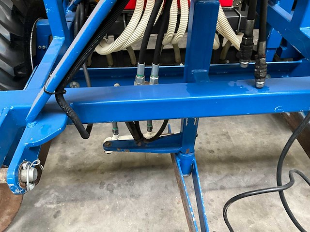 2019 apv ps 500 m2 d bedden vlakker met strooier - afbeelding 3 van  19