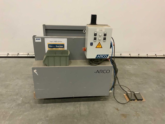 2019 arco 318050235 sorteermachine - afbeelding 1 van  3