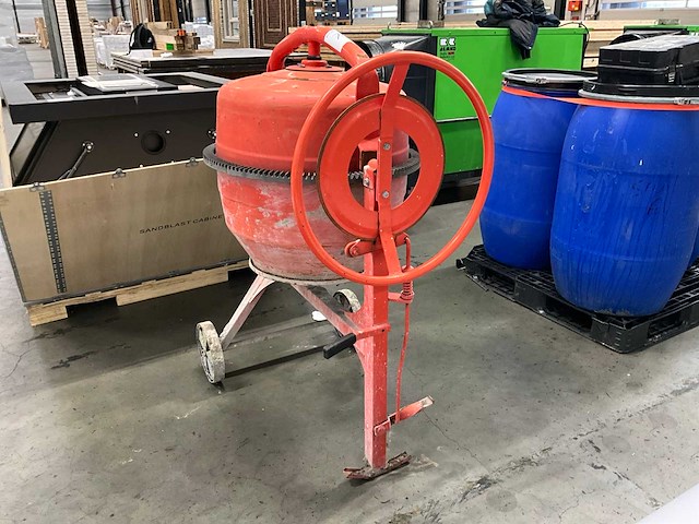 2019 atika profi 145 s betonmolen - afbeelding 2 van  6