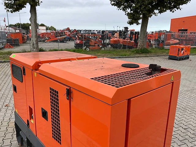 2019 atlas copco qas 60 st3 stroom aggregaat - afbeelding 33 van  34