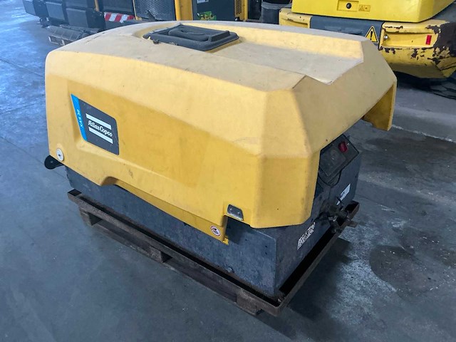 2019 atlas copco xas38 luchtcompressor - afbeelding 15 van  21