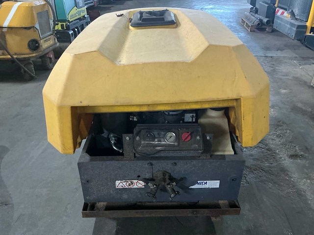 2019 atlas copco xas38 luchtcompressor - afbeelding 19 van  21