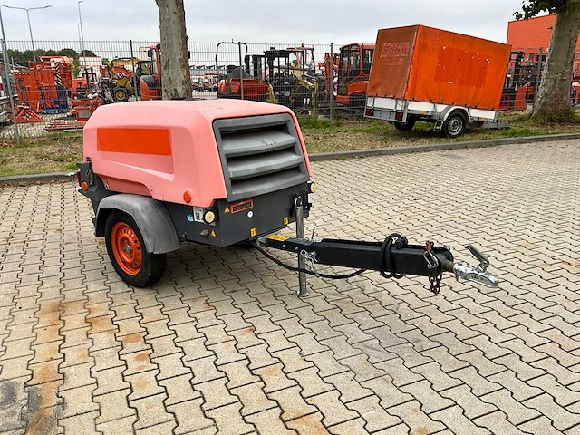 2019 atlas copco xas48 compressor aanhangwagen - afbeelding 15 van  21