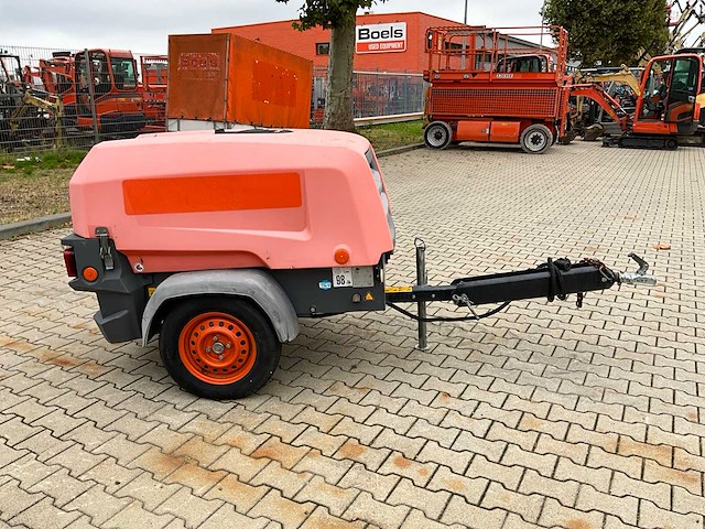 2019 atlas copco xas48 compressor aanhangwagen - afbeelding 16 van  21