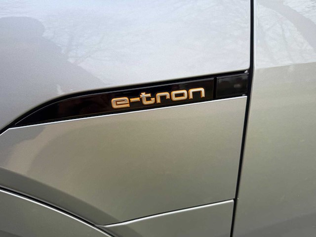 2019 audi - e-tron - 55 q adv pl + - personenauto - afbeelding 3 van  33
