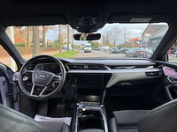 2019 audi - e-tron - 55 q adv pl + - personenauto - afbeelding 16 van  33