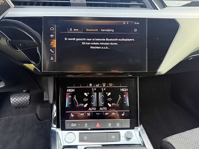 2019 audi - e-tron - 55 q adv pl + - personenauto - afbeelding 19 van  33