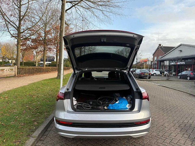 2019 audi - e-tron - 55 q adv pl + - personenauto - afbeelding 20 van  33