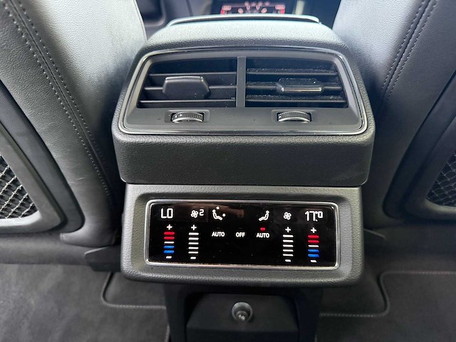 2019 audi - e-tron - 55 q adv pl + - personenauto - afbeelding 25 van  33