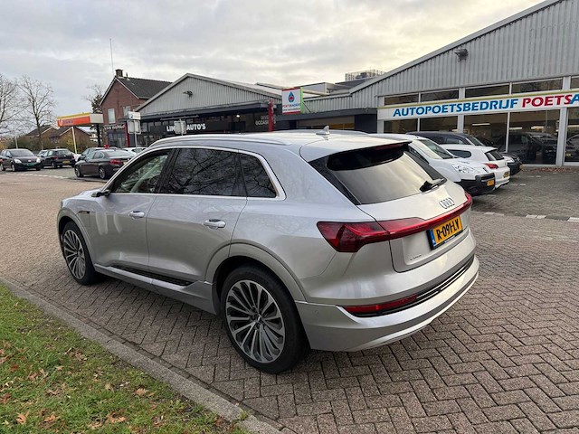 2019 audi - e-tron - 55 q adv pl + - personenauto - afbeelding 29 van  33