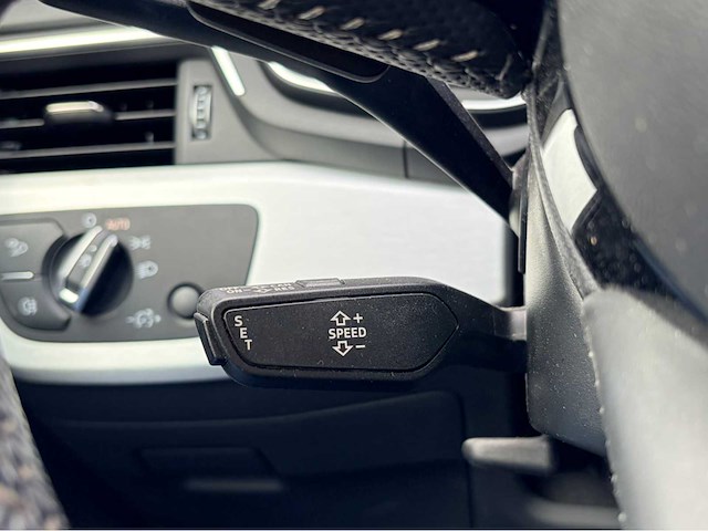 2019 audi a4 limousine automaat digital dash 2.0 t mhev sp sle personenauto - afbeelding 5 van  17