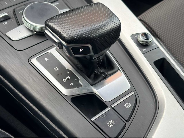 2019 audi a4 limousine automaat digital dash 2.0 t mhev sp sle personenauto - afbeelding 17 van  17