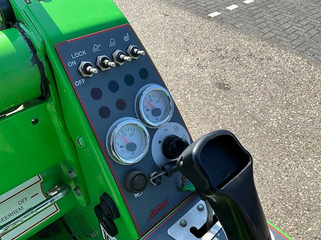 2019 avant 423 mini wiellader met aanbouwdelen - afbeelding 24 van  34