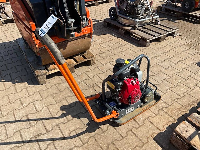 2019 belle / altrad lc3228 compacte trilplaat - afbeelding 3 van  7