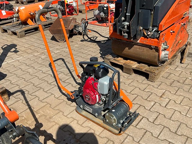 2019 belle / altrad lc3228 compacte trilplaat - afbeelding 4 van  7
