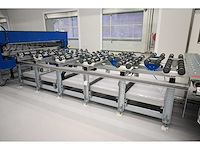2019 benteler layup glas assembly unit met conveyor en batch conveyor ball roller table for glas loading (c) - afbeelding 22 van  23