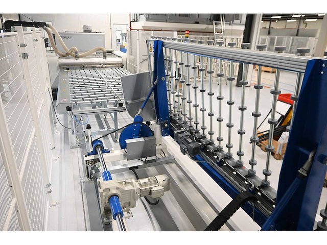 2019 benteler tecline tecwasher f.18/s-b2-b-r-ckk wasmachine met benteler tiltable unloading en conveyor system (c) - afbeelding 32 van  35